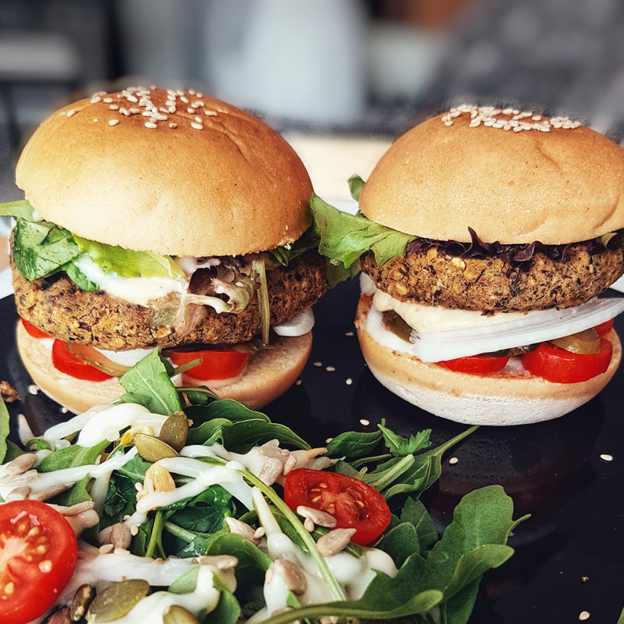 Hamburguesas de alubia&nbsp;negra
